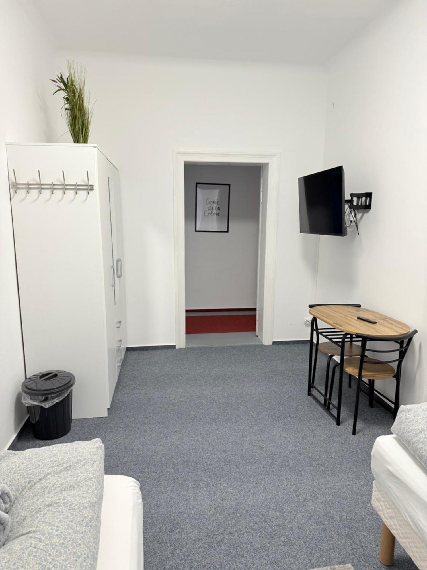 Potsdam Heritage Apartment ภายนอก รูปภาพ